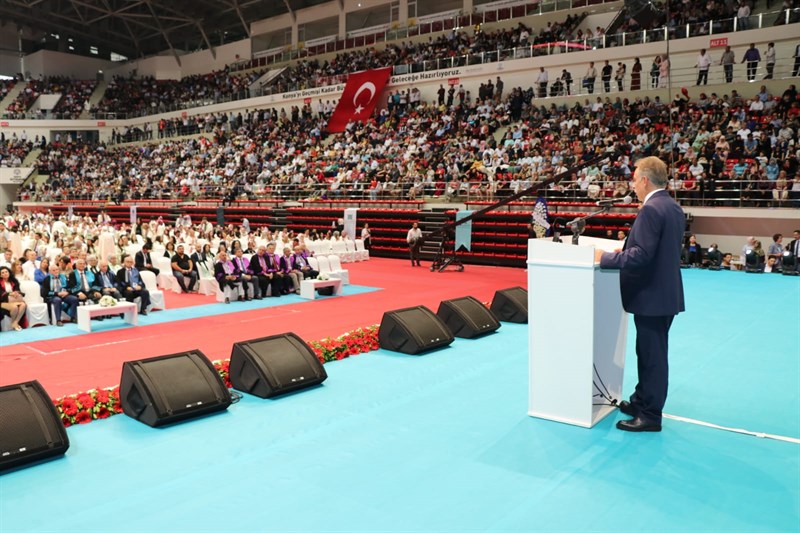 sayin valimiz kto karatay universitesi 2018 2019 akademik yili mezuniyet torenine katildi
