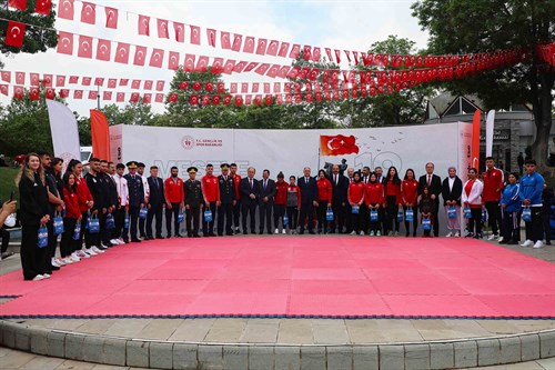 19 Mayıs Atatürk’ü Anma, Gençlik ve Spor Bayramı Coşkuyla Kutlandı
