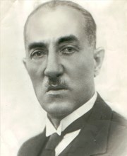 İsmail İzzet Bey